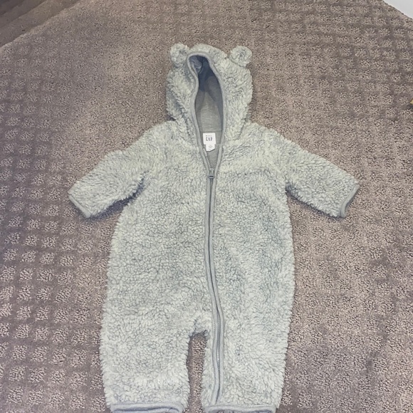 0-3 MOs Baby Gap footless fluffy warm onesie with ears - Picture 1 of 5